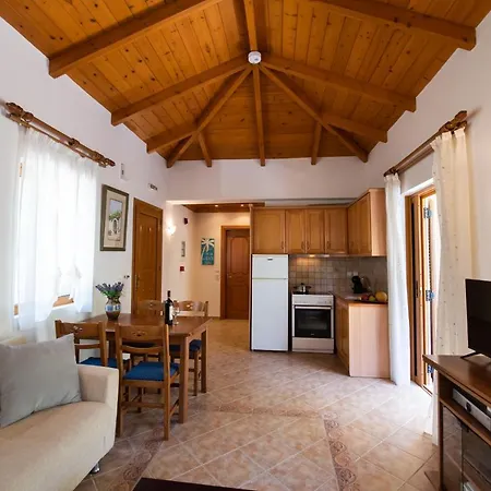 Delphinus Nefeli Lägenhet Áyios Nikítas