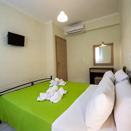 Delphinus Nefeli Apartment Agios Nikitas