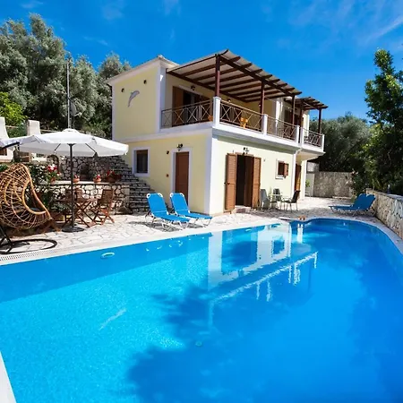 Delphinus Nefeli Апартаменты