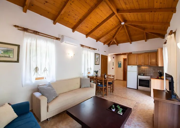 Delphinus Nefeli Apartment *