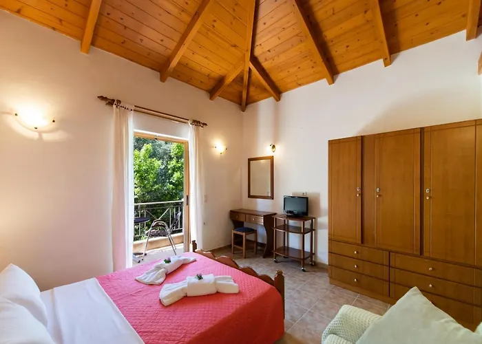 Delphinus Nefeli Apartment