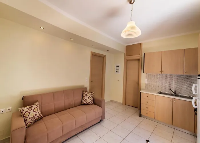 Delphinus Nefeli Agios Nikitas